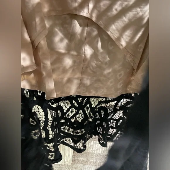 🖤 Current Air Anthropologie black embroidered lace ruffled midi skirt sz S - Picture 4 of 13